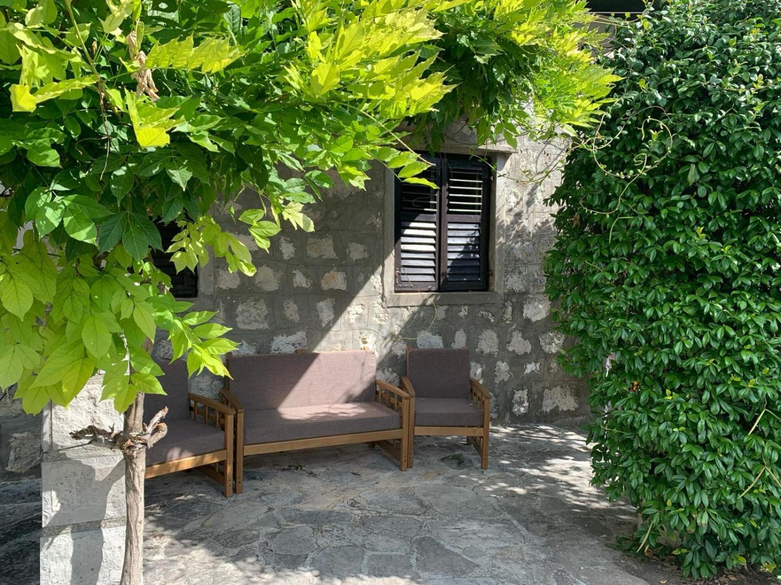 Villa Petrana コトル エクステリア 写真